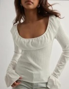 Nelly - Vit - Stunning Frill Blouse Top