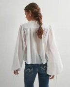 Nelly - Vit - Easy Day Blouse