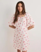 Vero Moda - Vit - Vmodette 2/4 Short Dress Wvn Ga