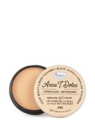 The Balm Anne T. Dote Concealer Light Medium