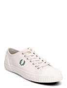 Hughes Low Canvas Låga Sneakers Fred Perry