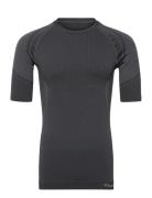 Hmlmt Olli Seamless Tight T-Shirt Sport T-shirts Short-sleeved Black H...