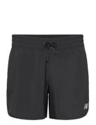 New Balance Core 5 Inch Short Svart