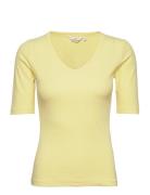 Ludmilla Ss Tee Gots Tops T-shirts & Tops Short-sleeved Yellow Basic A...
