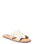 Steve Madden Zarnia Sandal Beige