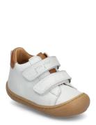 Walkers™ Velcro Shoe Låga Sneakers White Pom Pom