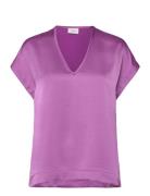 Dante6 D6Luiza Satin V-Neck Top Lila