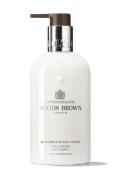 Molton Brown Re-Charge Black Pepper Body Lotion Nude