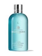 Molton Brown Coastal Cypress & Sea Fennel Bath & Shower Gel Nude