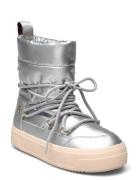 Tommy Hilfiger Lace-Up Metallic Snowboot Silver