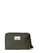 DAY ET Day Gweneth Re-S Washbag L Khaki Green