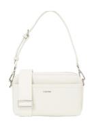 Calvin Klein Ck Must Convertible Camera Bag Vit