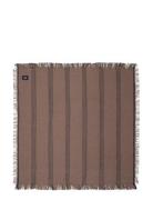 Lexington Home Striped Linen/Cotton Napkin With Fringes Brun